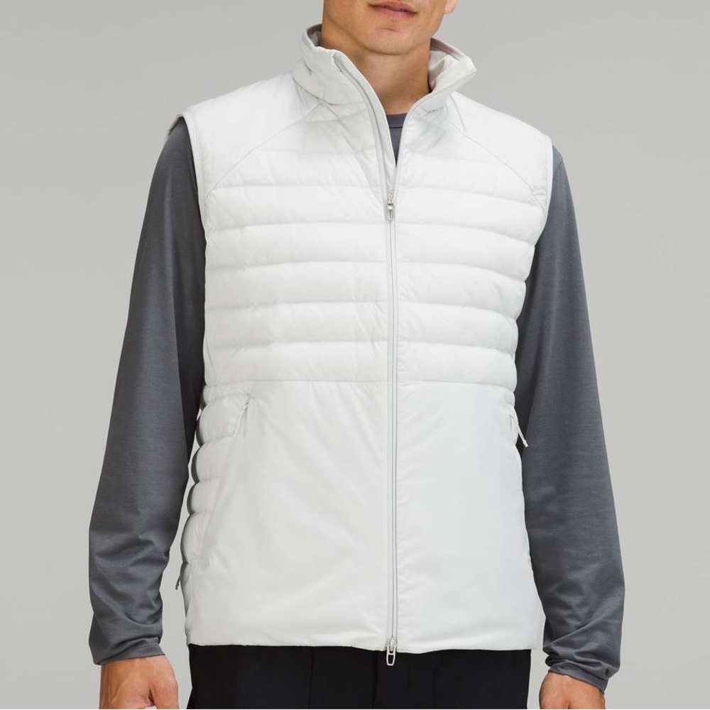 Lululemon Men’s Down for It All Vest Vapor/White Size Small $168 Retail